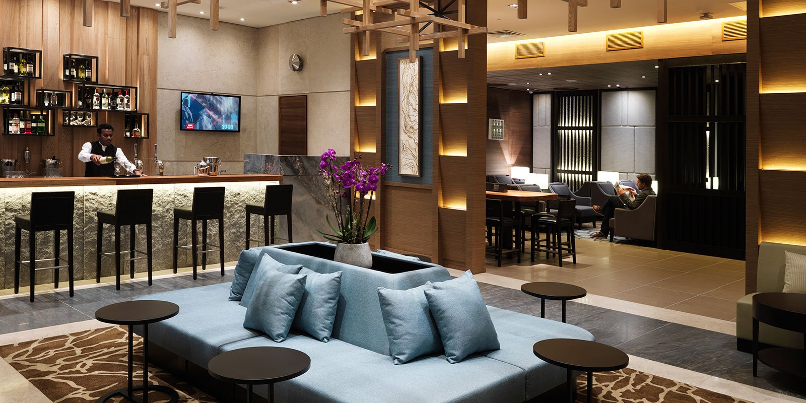 Heathrow airport lounge premium seating