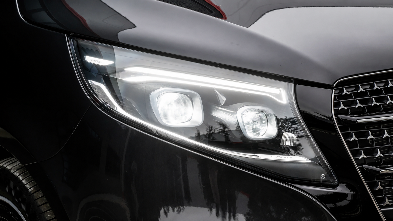 Mercedes-Benz V-Class headlight detail Black Fleet London